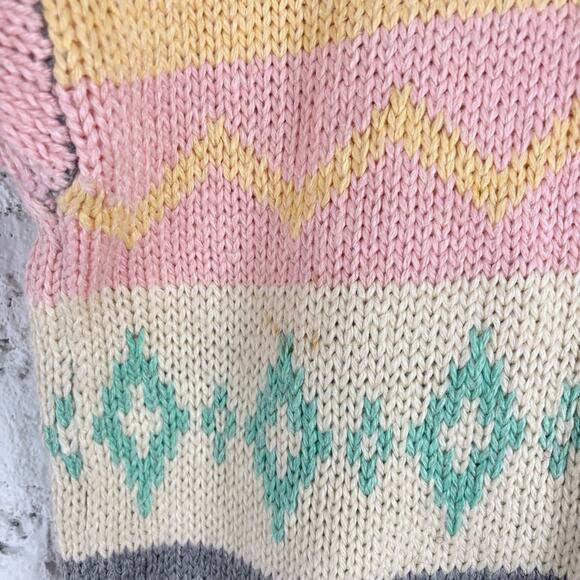 Vintage 90’s Hunt Club Pastel Chevron Knit Sweater - Picture 5 of 5